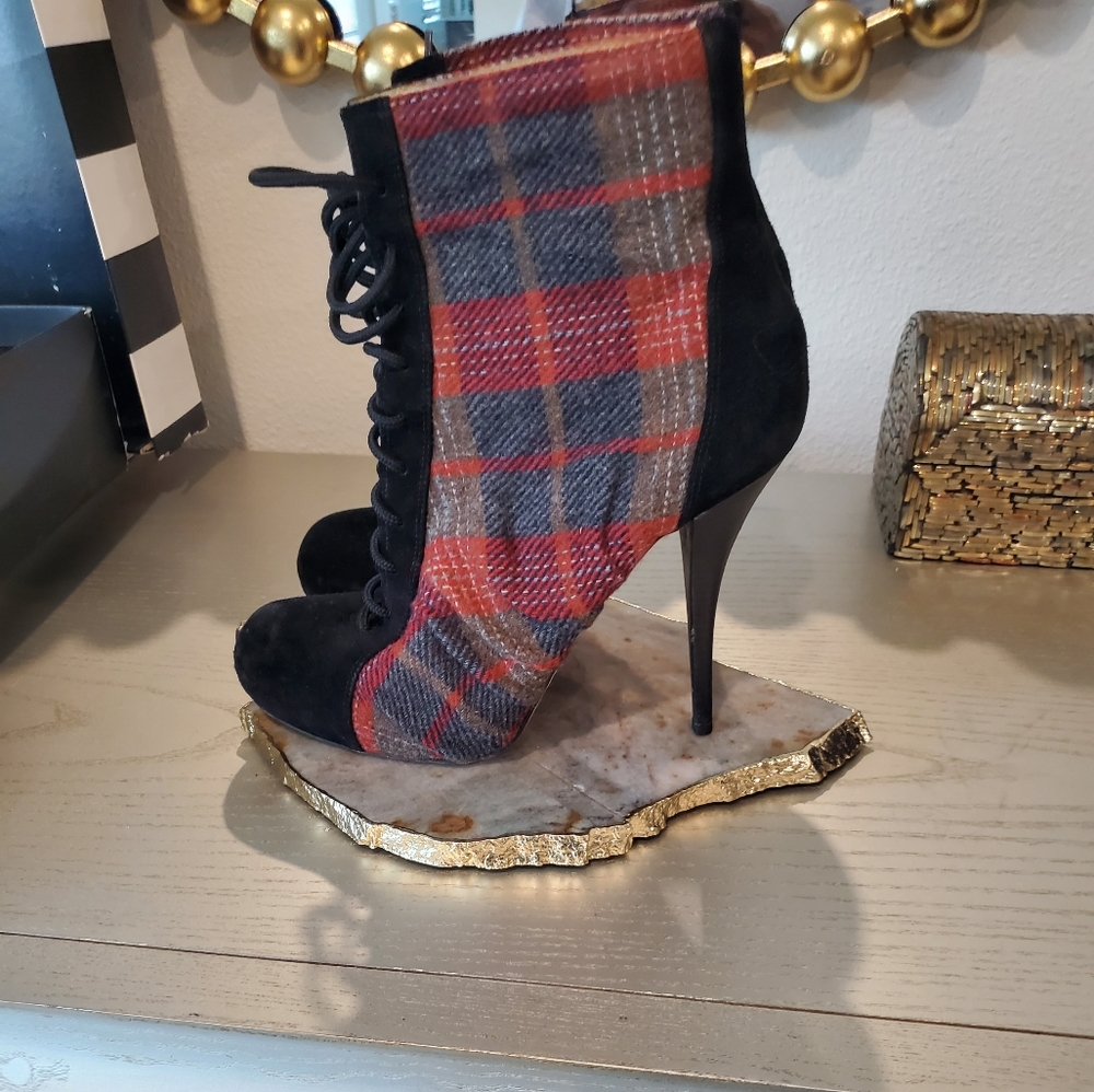 High-heeled plaid and suede boots